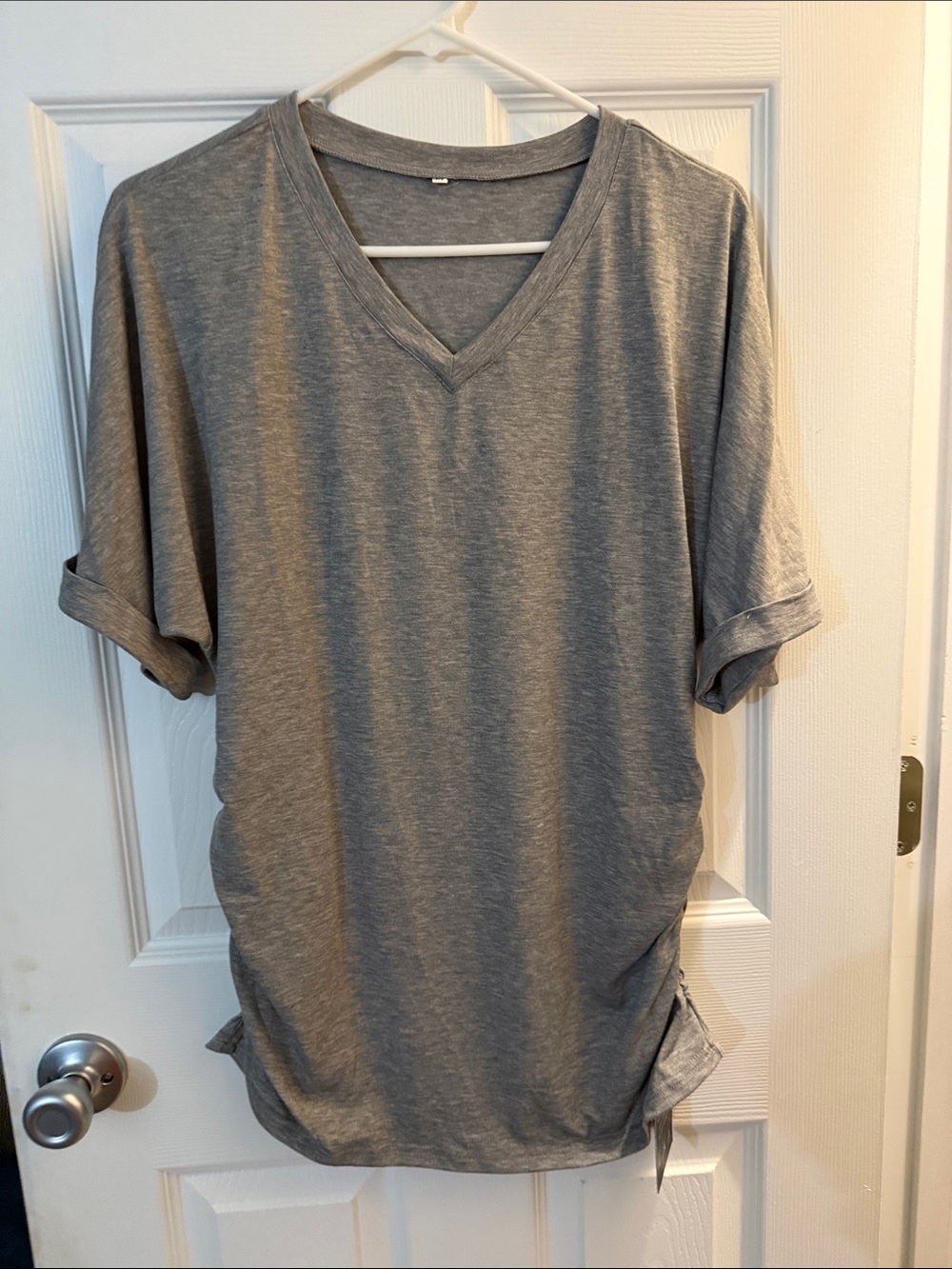 Women's V-Neck Short Sleeve Tee - Gray